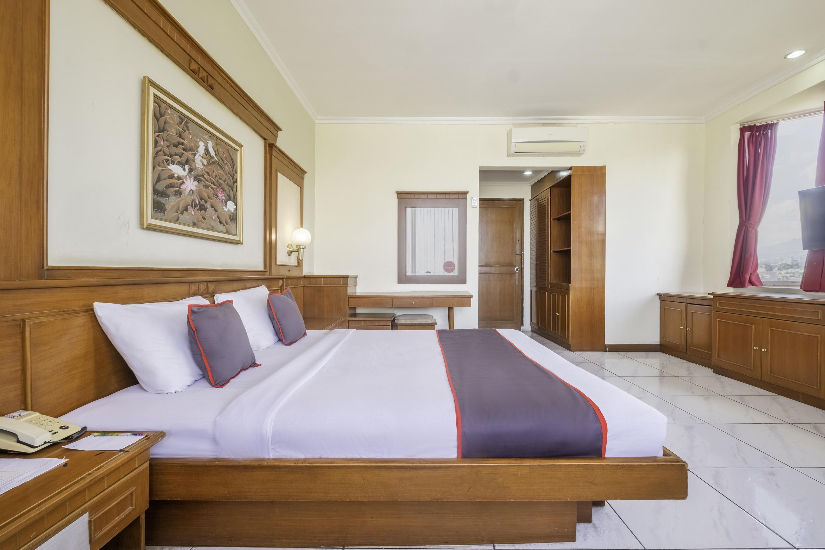 בנדונג Collection O 25 Hotel Baltika מראה חיצוני תמונה