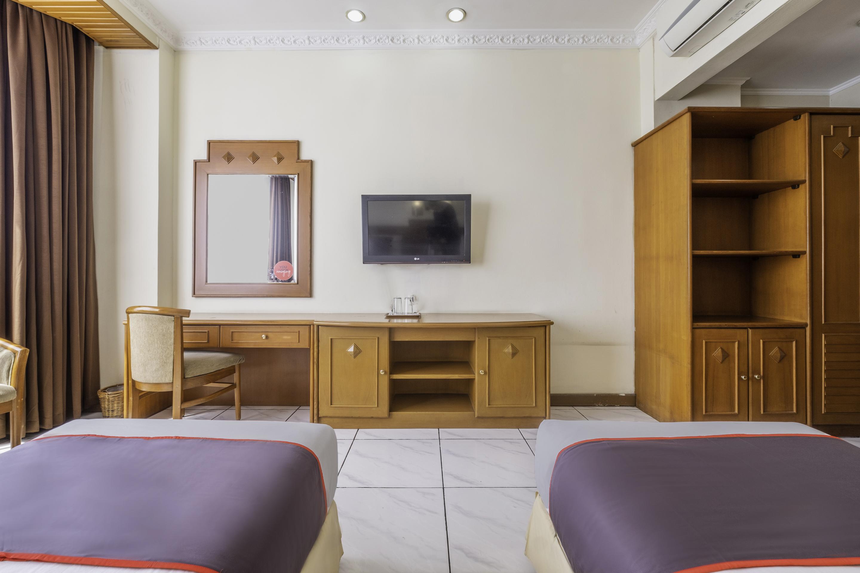 בנדונג Collection O 25 Hotel Baltika מראה חיצוני תמונה